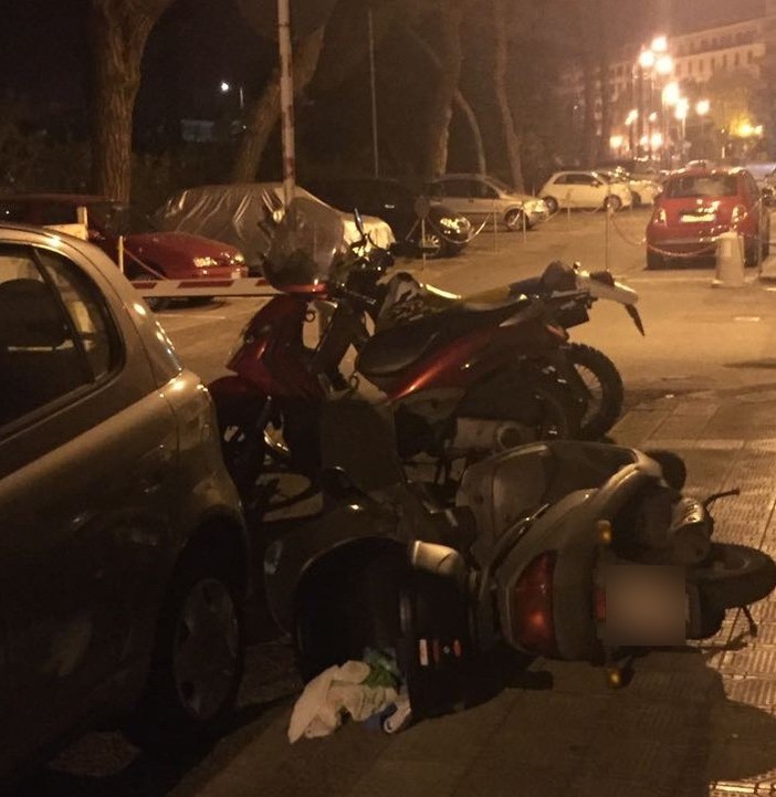 Sanremo: atti di vandalismo questa notte tra corso Orazio Raimondo e via Fiume, fermato uno dei colpevoli Sanremo: atti di vandalismo questa notte tra corso Orazio Raimondo e via Fiume, fermato uno dei colpevoli