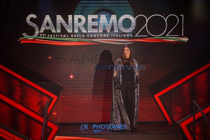 Laura Pausini al 71° Festival di Sanremo Laura Pausini al 71° Festival di Sanremo