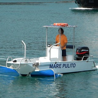 Dalla Regione Liguria 200mila euro per co-finanziare gli interventi di pulizia del mare Dalla Regione Liguria 200mila euro per co-finanziare gli interventi di pulizia del mare