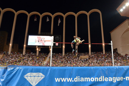 Atletica. Nel salto in alto, Lorenzo Zanona della Foce Sanremo a Bressanone fissa il suo primato personale