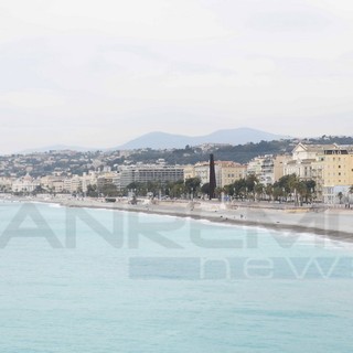 Sabato prossimo riaprono le spiagge in Costa Azzurra: paese che vai…regola che trovi. Ombrelloni ad ore per le spiagge private? Sabato prossimo riaprono le spiagge in Costa Azzurra: paese che vai…regola che trovi. Ombrelloni ad ore per le spiagge private?