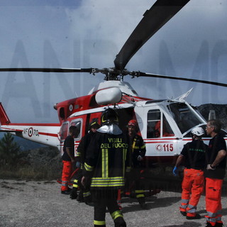 Bordighera: 53enne cade da un albero da circa 6 metri, mobilitazione di soccorsi anche con l'elicottero