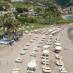 Santo Stefano al Mare lancia “Aperitivo sul Mare”: musica, tramonto e relax nella cornice esclusiva di Marina degli Aregai