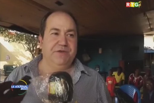 Da Ceriana alla Guinea: una nuova donazione per consentire ai più giovani un avvenire nella scuola (Video) Da Ceriana alla Guinea: una nuova donazione per consentire ai più giovani un avvenire nella scuola (Video)