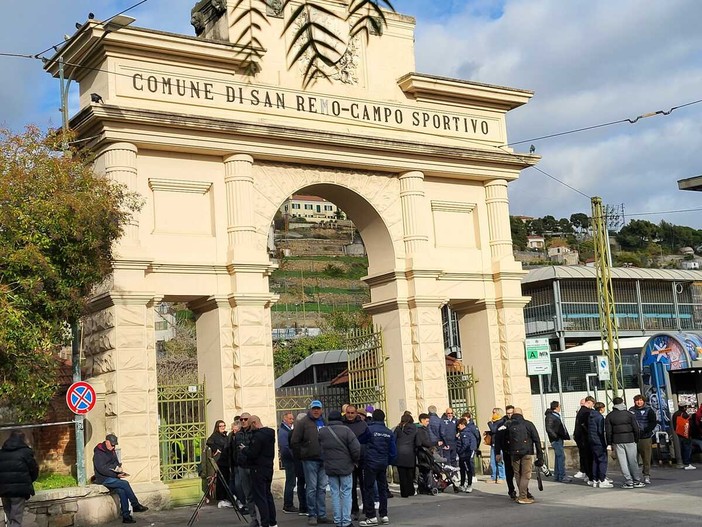 Sanremese-Imperia, il derby accende il Comunale: stasera alle 20.30 sfida da dentro o fuori tra divieti e sicurezza Sanremese-Imperia, il derby accende il Comunale: stasera alle 20.30 sfida da dentro o fuori tra divieti e sicurezza