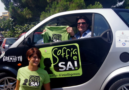 Imperia: alla 'Notte Bianca' un distributore di etilometri con 'Soffia e sai'