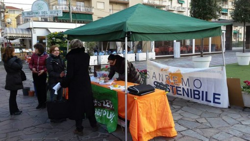 Sanremo Sostenibile: banchetto per la campagna "Compostiamoci bene" sabato 24 gennaio Sanremo Sostenibile: banchetto per la campagna "Compostiamoci bene" sabato 24 gennaio