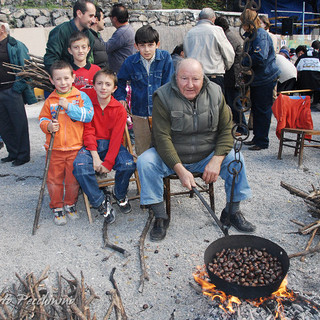 Due domeniche a Pigna e Buggio con le sagre del fungo e della caldarrosta