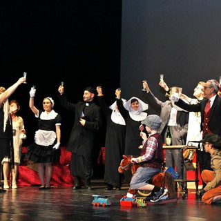 Spettacolo 'sold out' la settimana scorsa a Sanremo per la onlus 'SorridiConPietro' di Imperia Spettacolo 'sold out' la settimana scorsa a Sanremo per la onlus 'SorridiConPietro' di Imperia