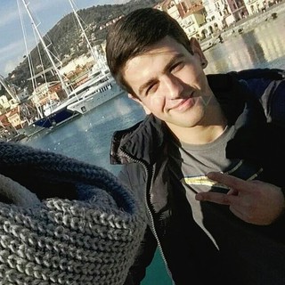 Imperia: tragico incidente in moto nella notte in viale Matteotti, muore 19enne