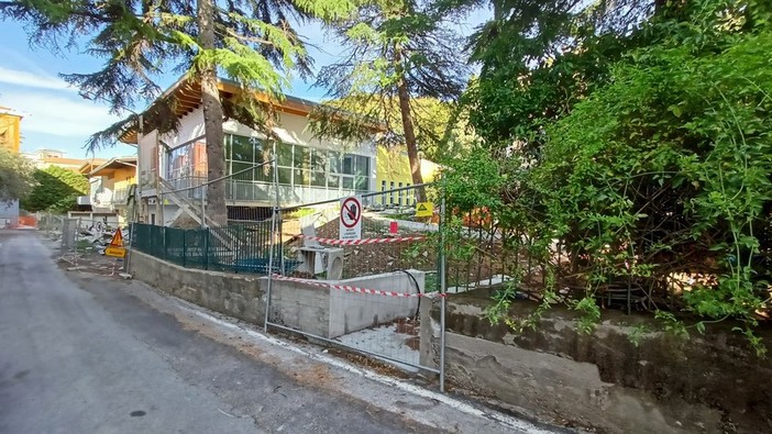 Bordighera, riqualificazione della scuola di via Napoli: concluso l’iter amministrativo con Regione Liguria Bordighera, riqualificazione della scuola di via Napoli: concluso l’iter amministrativo con Regione Liguria