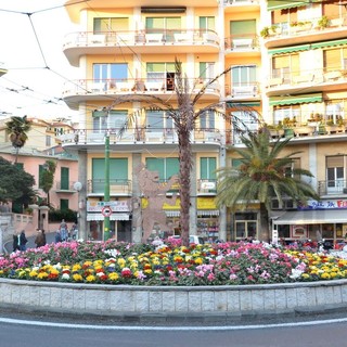 Sanremo, "schiamazzi notturni a Rondò Garibaldi": la segnalazione
