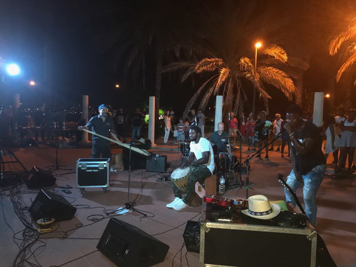 Ieri sera alla Rabina sulla spianata Borgo Peri la 'Festa dei Popoli': i ringraziamenti degli organizzatori Ieri sera alla Rabina sulla spianata Borgo Peri la 'Festa dei Popoli': i ringraziamenti degli organizzatori