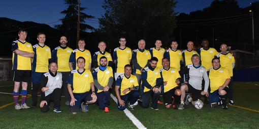 La squadra di calcio della Diocesi di Ventimiglia Sanremo è pronta per l'Assisi Cup, "Occasione di crescita per i sacerdoti e la comunità" (Foto) La squadra di calcio della Diocesi di Ventimiglia Sanremo è pronta per l'Assisi Cup, "Occasione di crescita per i sacerdoti e la comunità" (Foto)