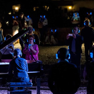 Imperia: mercoledì prossimo alle 21 per le 'Vele d'Epoca' il 'Silent concert' di Andrea Vizzini Imperia: mercoledì prossimo alle 21 per le 'Vele d'Epoca' il 'Silent concert' di Andrea Vizzini