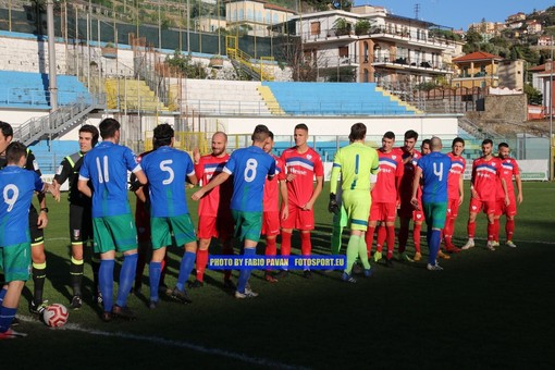 Calcio, Serie D. Sanremese-Seravezza Pozzi 1-1: gli highlights e gli scatti del match (FOTO e VIDEO)