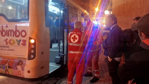 Sanremo: donna 'maleodorante' sul bus verso Bajardo, il pensiero della nostra lettrice Isabella Sanremo: donna 'maleodorante' sul bus verso Bajardo, il pensiero della nostra lettrice Isabella