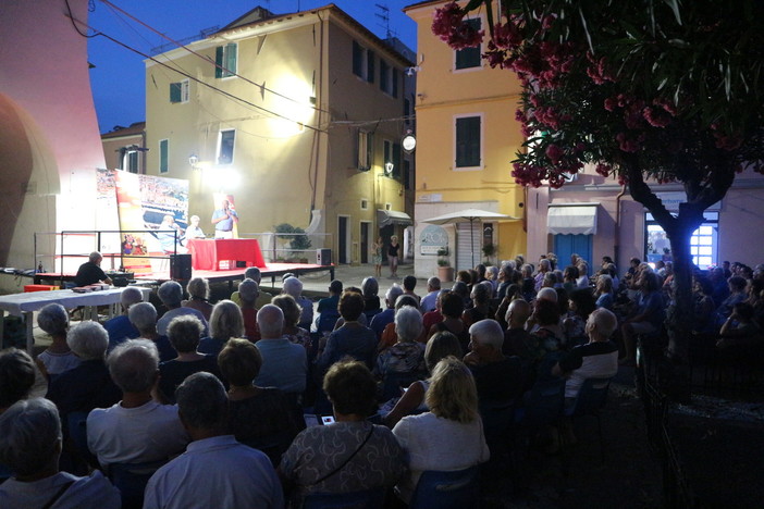 Riva Ligure: tutto pronto per Sale in Zucca. Il ministro della Cultura inaugura il ricchissimo programma che celebra i dieci anni Riva Ligure: tutto pronto per Sale in Zucca. Il ministro della Cultura inaugura il ricchissimo programma che celebra i dieci anni