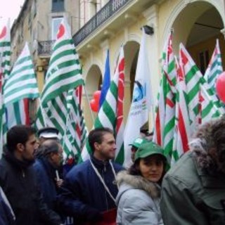 'Meno fisco più lavoro', le ragioni dei lavoratori di CISL e UIL