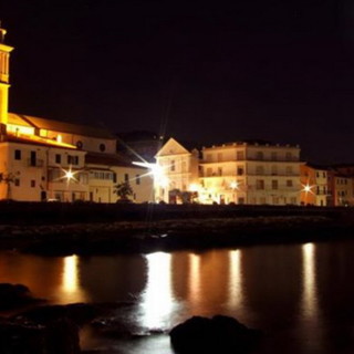 Santo Stefano al Mare: la compagnia di teatro dialettale "Riemughe Surve" prsenta una nuova comemdia