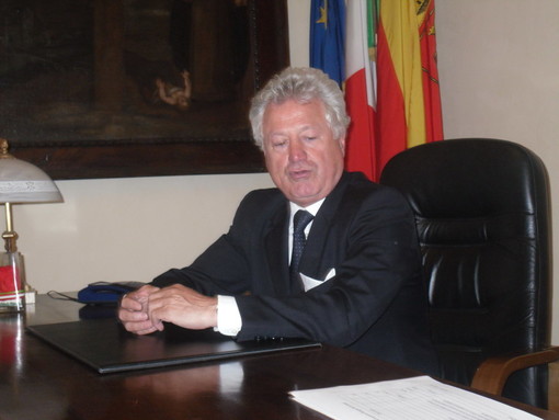 Scioglimento consiglio per mafia: Scullino presenta ricorso al Tar, in 60 pagine la memoria difensiva