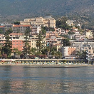 Sanremo: analisi dell'Arpal ok, emanata la revoca del divieto di balneazione sulle spiagge del centro città