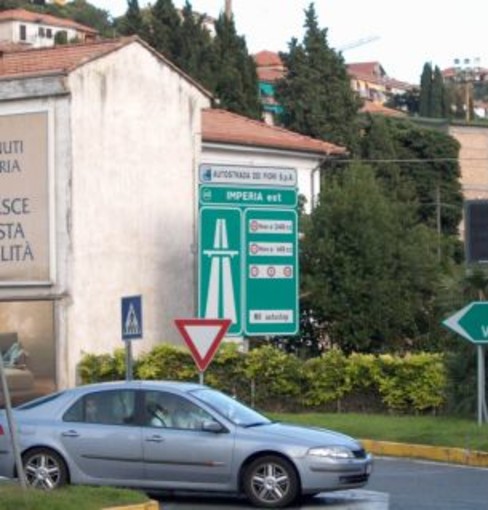 Da sabato prossimo al 6 gennaio sospensione totale dei lavori sulla A10 Genova-Ventimiglia