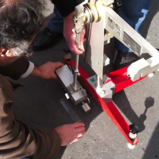 Lo 'skid test' in un video di Youtube