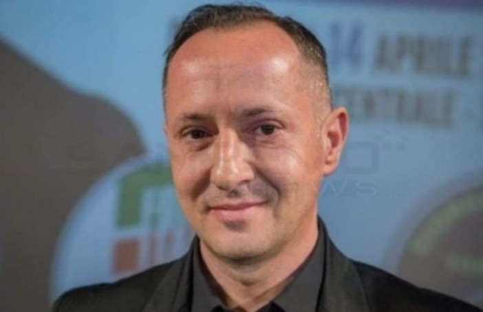 Stefano Isaia Stefano Isaia