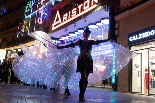 Le immagini della sfilata (foto Erika Bonazinga) Le immagini della sfilata (foto Erika Bonazinga)