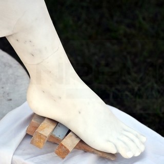 Sanremo: sta per terminare il restauro della statua della 'Primavera', la relazione dei lavori (Foto)