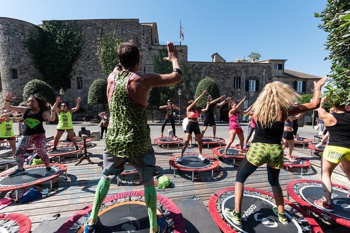 Cervo: grande successo ieri sul palco di piazza del Castello per l'evento sportivo 'Super Jump' (Foto)