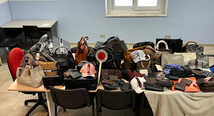 Ventimiglia: prosegue la stretta al fenomeno dell’abusivismo commerciale, oggi sequestri al mercato