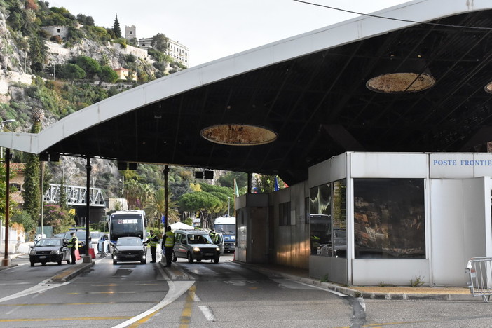 Assegni familiari per i frontalieri: Marco Scajola “Soluzione immediata dal Governo"
