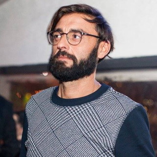 Imperia: è morto a 39 anni Simone Novembrino, noto disc jockey del capoluogo, giovedì i funerali Imperia: è morto a 39 anni Simone Novembrino, noto disc jockey del capoluogo, giovedì i funerali