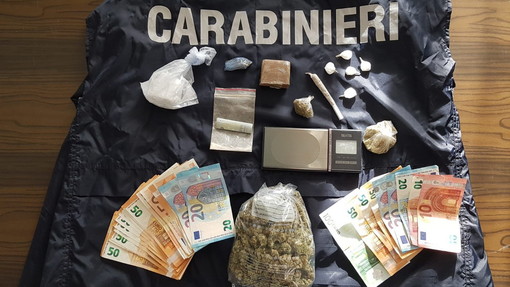 Sanremo: blitz dei Carabinieri nella Pigna, scoperto un vero e proprio ‘market’ della droga, quattro arresti