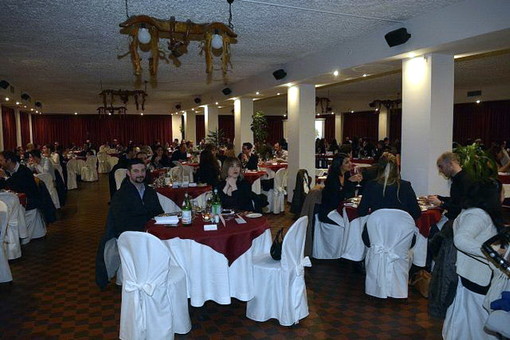 Rocchetta Nervina: serata benefica dedicata agli sposi al ristorante hotel 'Lago Bin'