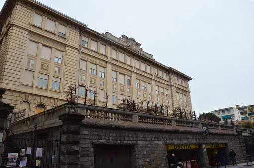 Le scuole di via Volta