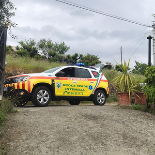 Camporosso: 50enne svizzero fuoristrada in località Giuncheo, grande spavento ma lievi ferite