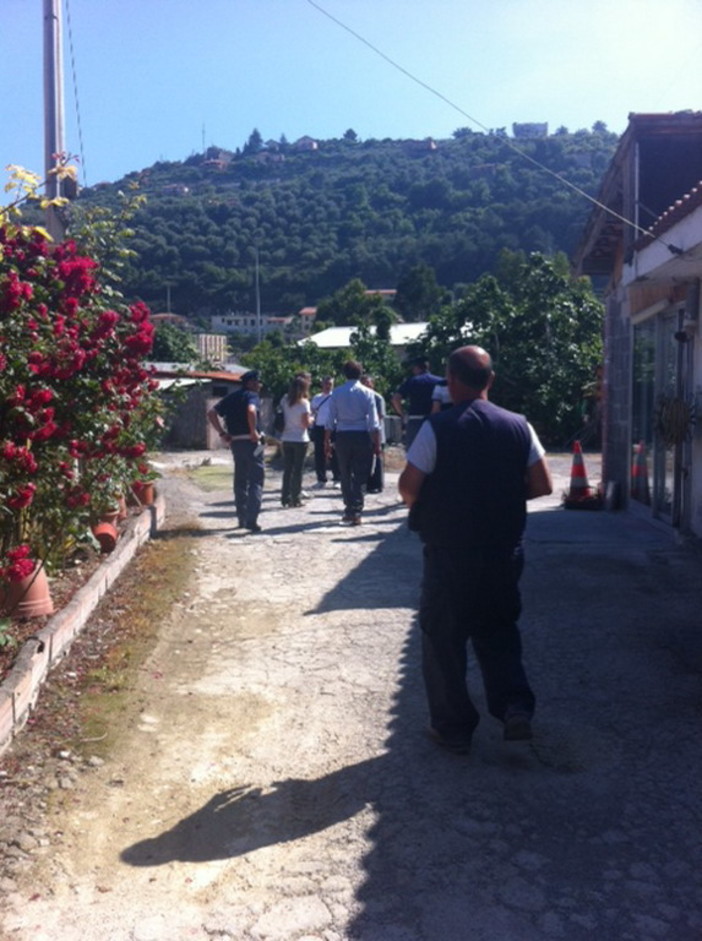 Ventimiglia: è iniziato questa mattina il censimento delle case 'abusive' in zona Peglia