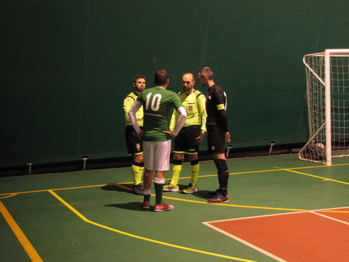 Calcio a 5 maschile. Serie C, l'umidità blocca il match Santo Stefano-Airole FC