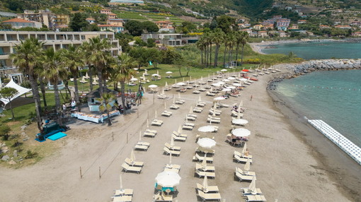 Santo Stefano al Mare lancia “Aperitivo sul Mare”: musica, tramonto e relax nella cornice esclusiva di Marina degli Aregai Santo Stefano al Mare lancia “Aperitivo sul Mare”: musica, tramonto e relax nella cornice esclusiva di Marina degli Aregai