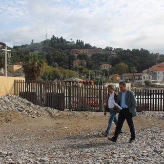 Imperia: controlli alle "Capanne Africane" del Prino, a rischio la stagione estiva per parecchi locali della movida imperiese Imperia: controlli alle "Capanne Africane" del Prino, a rischio la stagione estiva per parecchi locali della movida imperiese