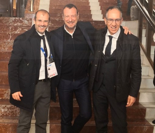 #Sanremo2020: una settimana al Festival, questa mattina Biancheri e Sindoni hanno incontrato la Rai e Amadeus (Foto) #Sanremo2020: una settimana al Festival, questa mattina Biancheri e Sindoni hanno incontrato la Rai e Amadeus (Foto)