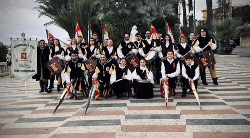 Festival di Sanremo, Sbandieratori e Musici Città di Ventimiglia sbarcano in tv Festival di Sanremo, Sbandieratori e Musici Città di Ventimiglia sbarcano in tv