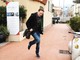 Bordighera: gruppo Facebook produce video sul balletto della Tim, tutta la città balla come Swen (Video)