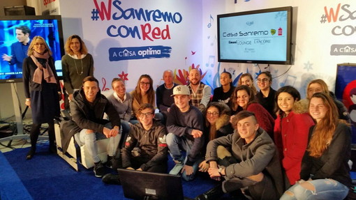 #Festival2016: ieri gli studenti del Liceo Cassini all'incontro "SocialSocrate" avvenuto al Palafiori #Festival2016: ieri gli studenti del Liceo Cassini all'incontro "SocialSocrate" avvenuto al Palafiori