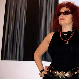 Esposizione a Dubai per la pittrice imperiese Serenella Sossi Esposizione a Dubai per la pittrice imperiese Serenella Sossi