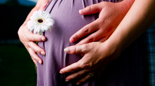 Emergenza Covid-19, Azzurro Donna Liguria: “Supporto psicologico alle donne in gravidanza in tutte le ASL”