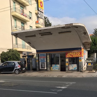 L'ex benzinaio della Foce L'ex benzinaio della Foce